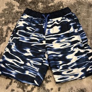 Boys size XL (12) GAP Swim trunks with working drawstring
